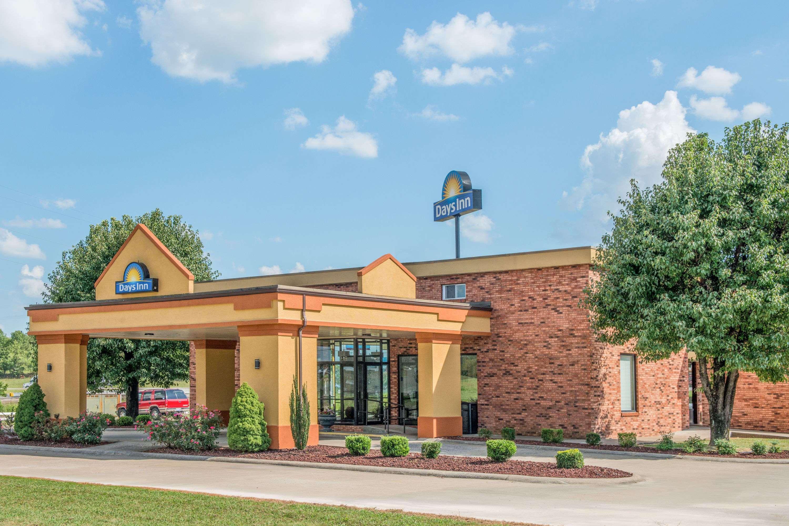 Days Inn By Wyndham Calvert City - Paducah East Bagian luar foto