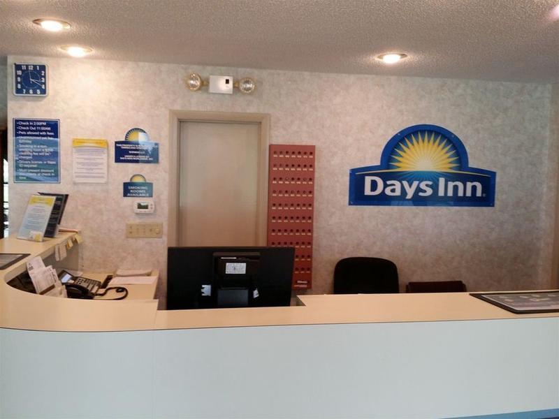 Days Inn By Wyndham Calvert City - Paducah East Bagian luar foto
